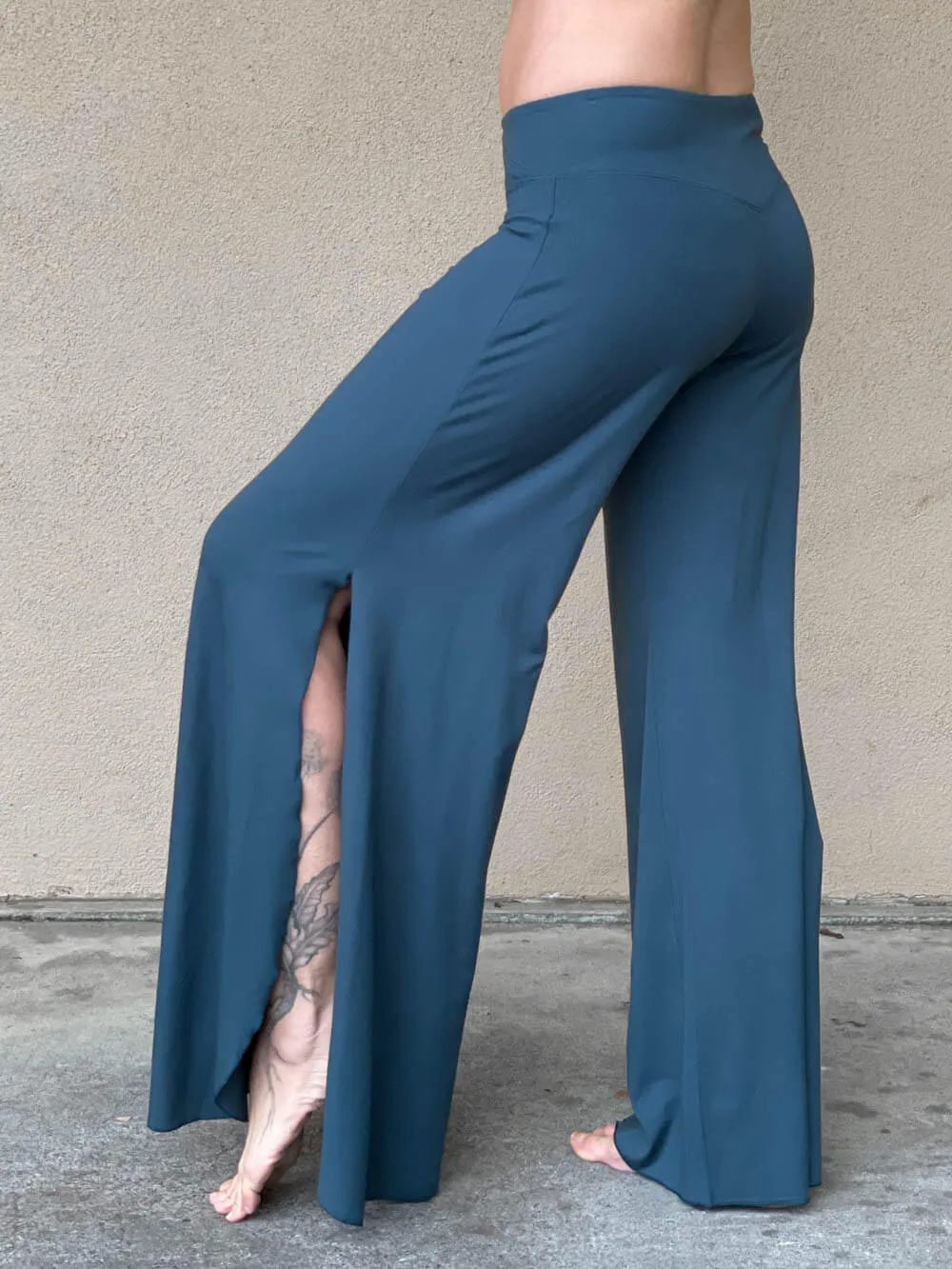 Slit Pant